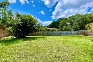 6703 Rustling Oaks Trail, Austin, TX 78759 - Photo 35