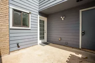810 Banister Ln, Austin, TX 78704 - Photo 13