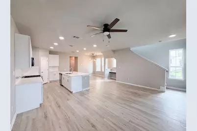 304 Lost Mine Peak Lane, Dripping Springs, TX 78620 - Photo 3