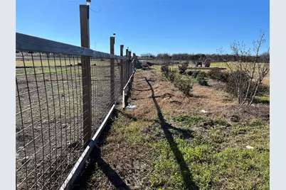 1300 County Road 217, Florence, TX 76527 - Photo 11