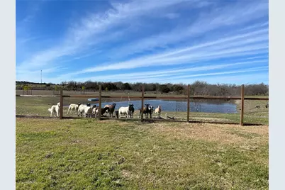 1300 County Road 217, Florence, TX 76527 - Photo 23