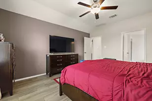 424 Sebring Cir, Hutto, TX 78634 - Photo 15