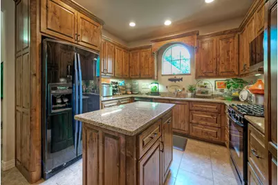 15705 Wildwood Trail, Austin, TX 78734 - Photo 13