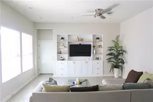 1710 Frontier Valley Dr, Austin, TX 78741 - Photo 3