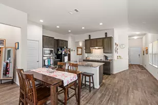 205 Four Star Dr, Elgin, TX 78621 - Photo 3
