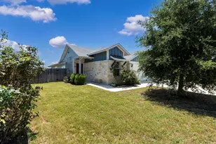 205 Four Star Dr, Elgin, TX 78621 - Photo 27