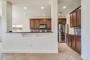 3831 Aqua Ln, Round Rock, TX 78681 - Photo 9