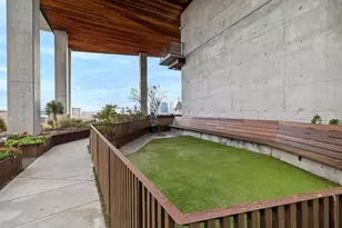 70 Rainey St, Austin, TX 78701 - Photo 35