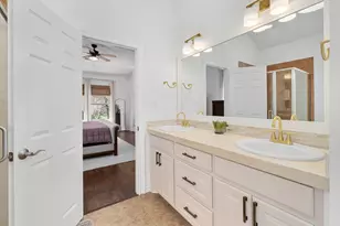 11201 W Cave Blvd, Dripping Springs, TX 78620 - Photo 19