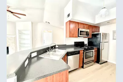 6804 N Capital Of Tx Highway #824, Austin, TX 78731 - Photo 5