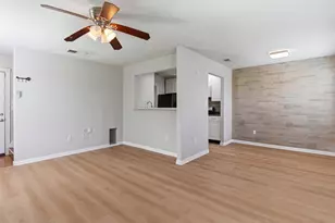 1407 Warrior Ln, Del Valle, TX 78617 - Photo 7