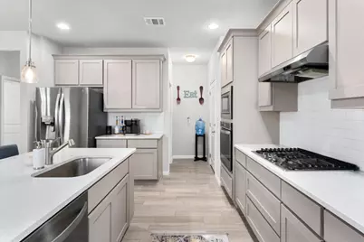 129 Lacey Oak Loop, San Marcos, TX 78666 - Photo 9