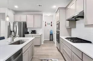 129 Lacey Oak Loop, San Marcos, TX 78666 - Photo 9