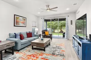 129 Lacey Oak Loop, San Marcos, TX 78666 - Photo 5