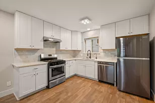 3015 Burning Oak Dr, Austin, TX 78704 - Photo 9