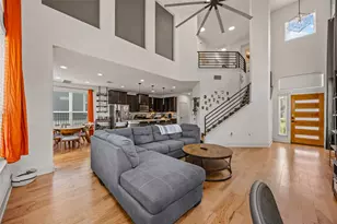 1408 Homespun Rd, Austin, TX 78745 - Photo 5