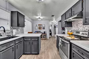 1817 Dusk Dr Dr, Killeen, TX 76543 - Photo 9