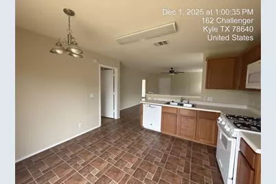 152 Challenger, Kyle, TX 78640 - Photo 3