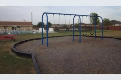 152 Challenger, Kyle, TX 78640 - Photo 17