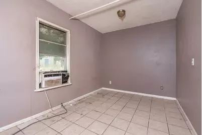 305 E Main Street, Florence, TX 76527 - Photo 9