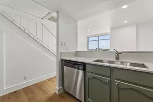 119 E 6th St, Austin, TX 78701 - Photo 9