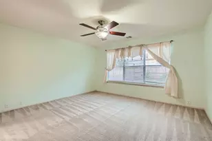 215 Spruce Dr, Kyle, TX 78640 - Photo 13