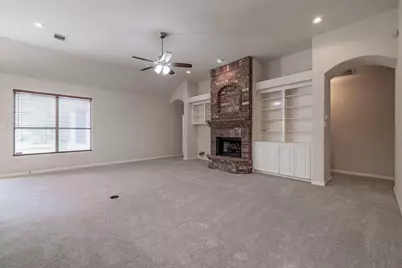 124 Stonehedge Boulevard, Georgetown, TX 78626 - Photo 5