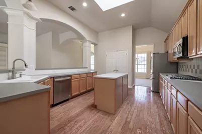 124 Stonehedge Boulevard, Georgetown, TX 78626 - Photo 9