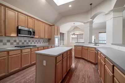 124 Stonehedge Boulevard, Georgetown, TX 78626 - Photo 11
