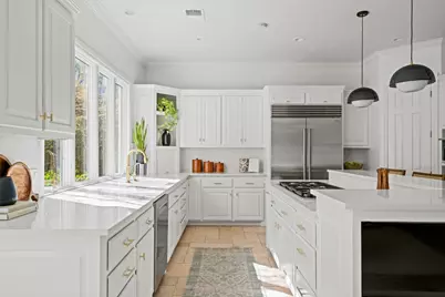 6628 Dogwood Creek Drive, Austin, TX 78746 - Photo 7