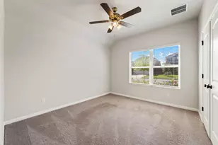 208 Golden Gate Ln, Kyle, TX 78640 - Photo 5