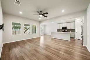 208 Golden Gate Ln, Kyle, TX 78640 - Photo 11