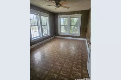 541 Hammond Avenue #4, San Antonio, TX 78210 - Photo 7