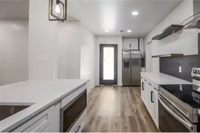 511 E 50th Street #A, Austin, TX 78751 - Photo 11