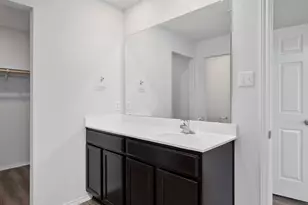 104 Little Grn Trl, Jarrell, TX 76537 - Photo 15