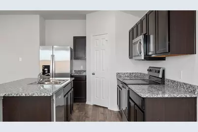 104 Little Green Trail, Jarrell, TX 76537 - Photo 5