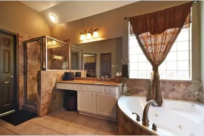 1302 Hunter Ace Way, Cedar Park, TX 78613 - Photo 9