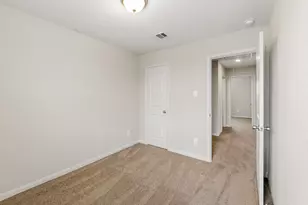 1579 Violet Ln, Kyle, TX 78640 - Photo 15