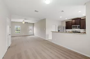 1579 Violet Ln, Kyle, TX 78640 - Photo 7