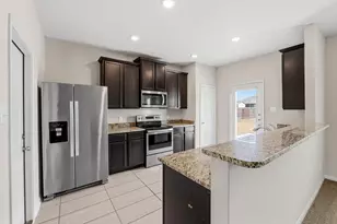 1579 Violet Ln, Kyle, TX 78640 - Photo 9