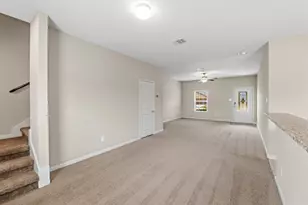 1579 Violet Ln, Kyle, TX 78640 - Photo 7