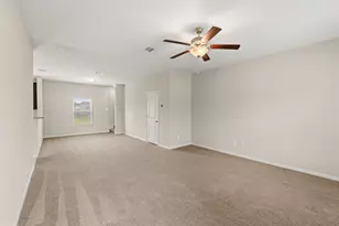 1579 Violet Ln, Kyle, TX 78640 - Photo 5