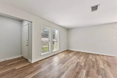 1210 Southport Drive, Austin, TX 78704 - Photo 17