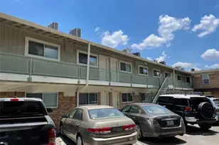 304 E 33rd St, Austin, TX 78705 - Photo 9