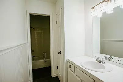 204 E Lakeshore Drive, Dripping Springs, TX 78620 - Photo 27