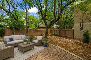 6 Muirfield Greens Cove, Lakeway, TX 78738 - Photo 19