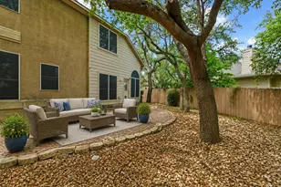 6 Muirfield Greens Cove, Lakeway, TX 78738 - Photo 19