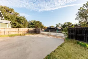 156 Fm 2571, Smithville, TX 78957 - Photo 29