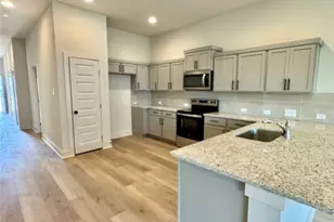 100 Zayd Ct, Jarrell, TX 76537 - Photo 1