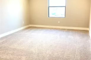 6814 E Riverside Dr, Austin, TX 78741 - Photo 11